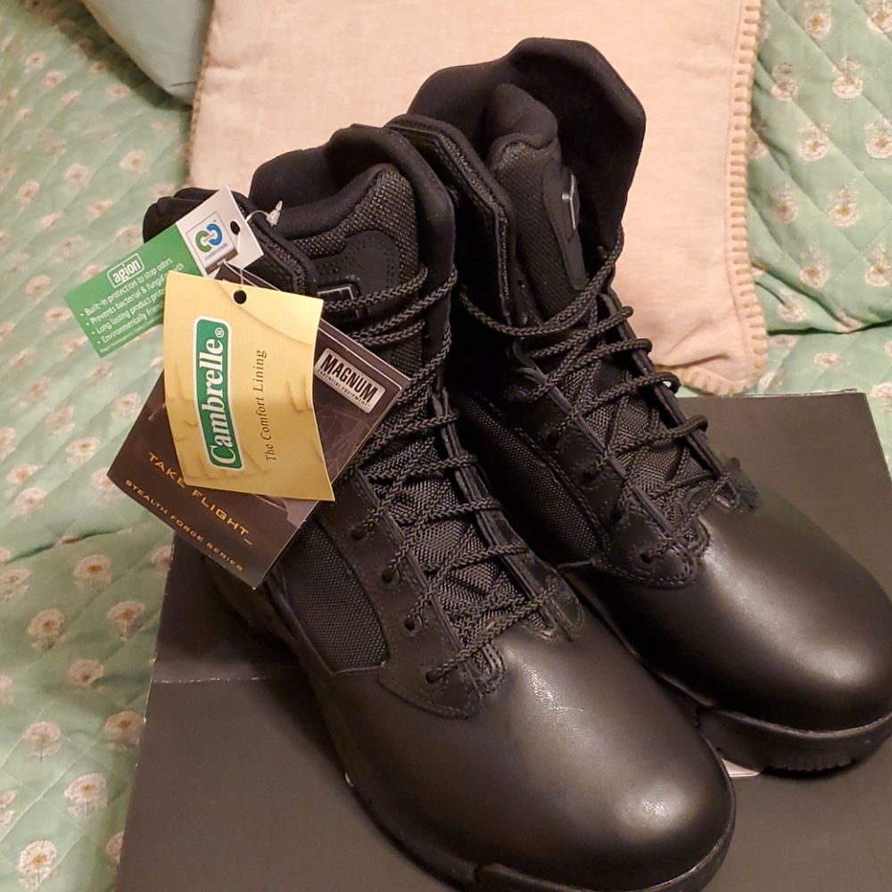 Magnum Boots